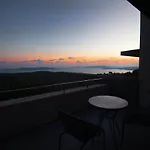 Villa Dimeli - Sea View In Foinikounta *