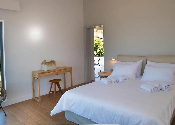 Вилла Dimeli - Sea View In Foinikounta Финикунда