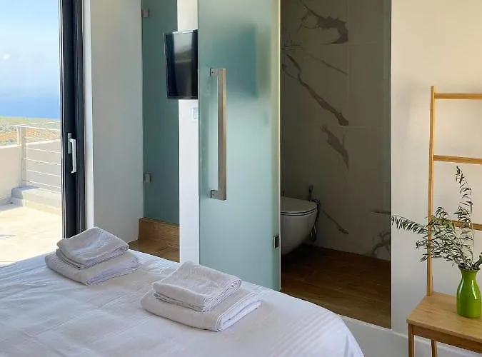 Вилла Dimeli - Sea View In Foinikounta Финикунда