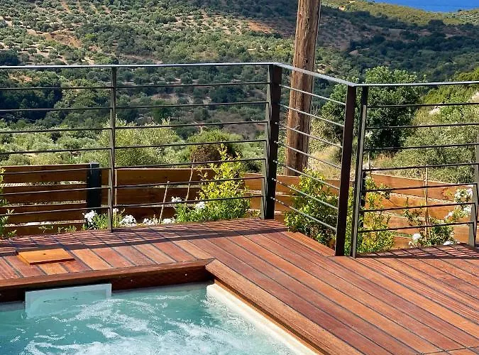 Вилла Dimeli - Sea View In Foinikounta *