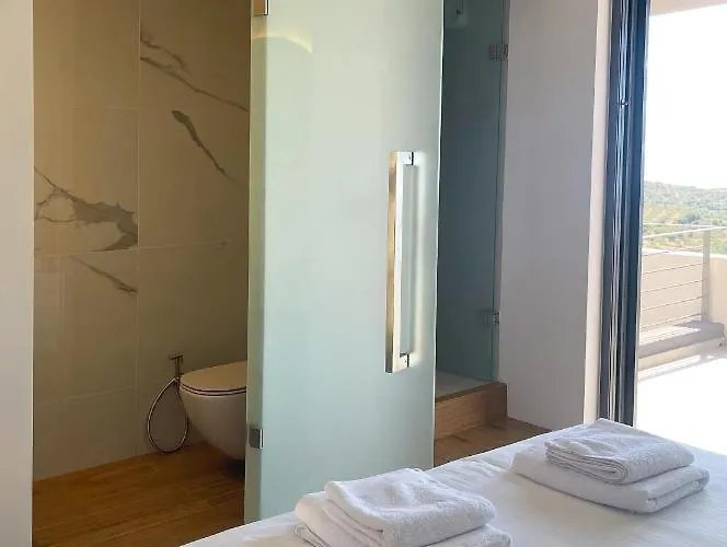 Dimeli - Sea View In Foinikounta *