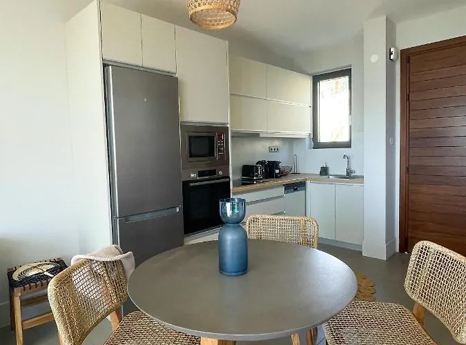 Dimeli - Sea View In Foinikounta Финикунда